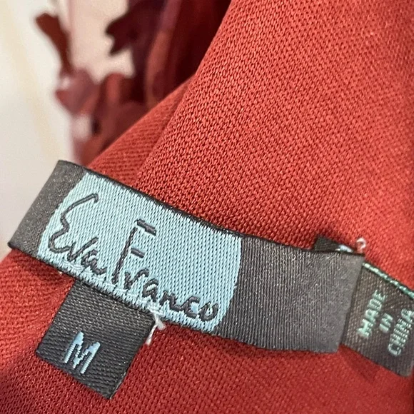 Eva Franco 3-D flower halter top - Picture 7 of 7